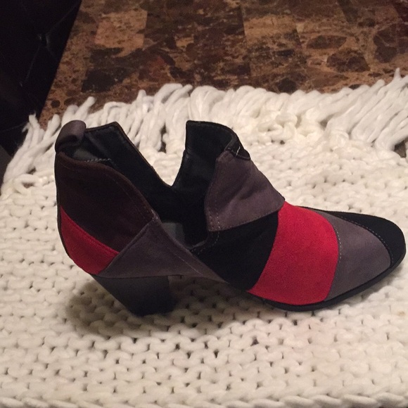 Booties - Picture 3 of 5